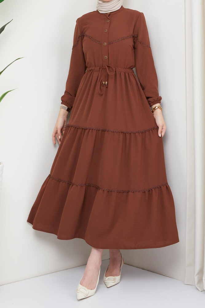 Yarım Düğmeli Parçalı Bağcıklı Elbise - 1