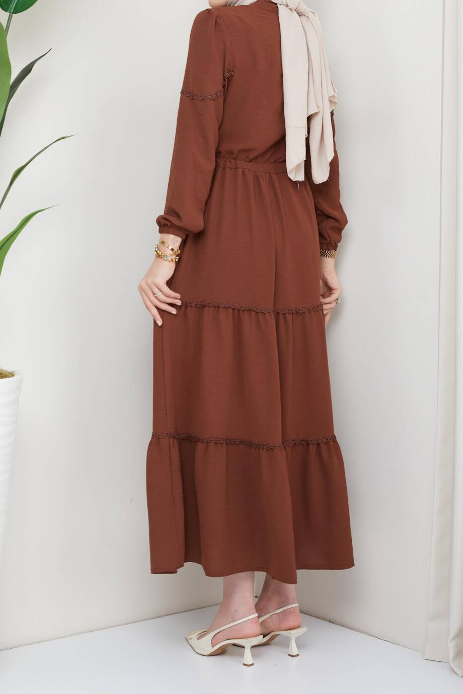Yarım Düğmeli Parçalı Bağcıklı Elbise - 5